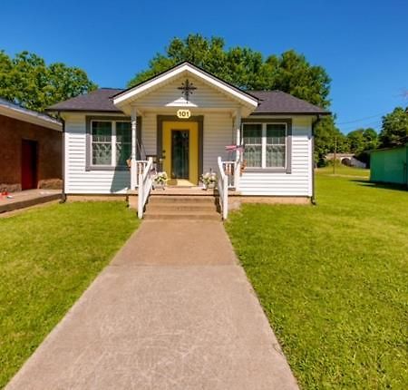 Historic Town Square Bungalow In Heart Of Brighton Атока Екстер'єр фото